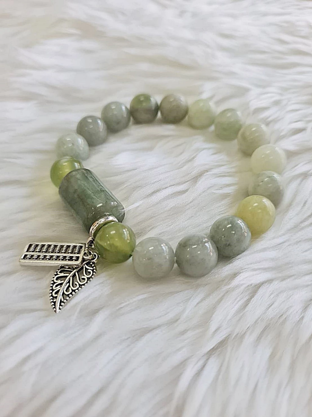 (013) กำไลหินหยกพม่า เซอร์เพนทีน ขนาด 10 มิล 270.- (โชคลาภ เงินทอง สติปัญญา ขับไล่พลังงานลบ) ขนาดข้อมือแจ้งระบุทางแชทได้เลยค่ะ