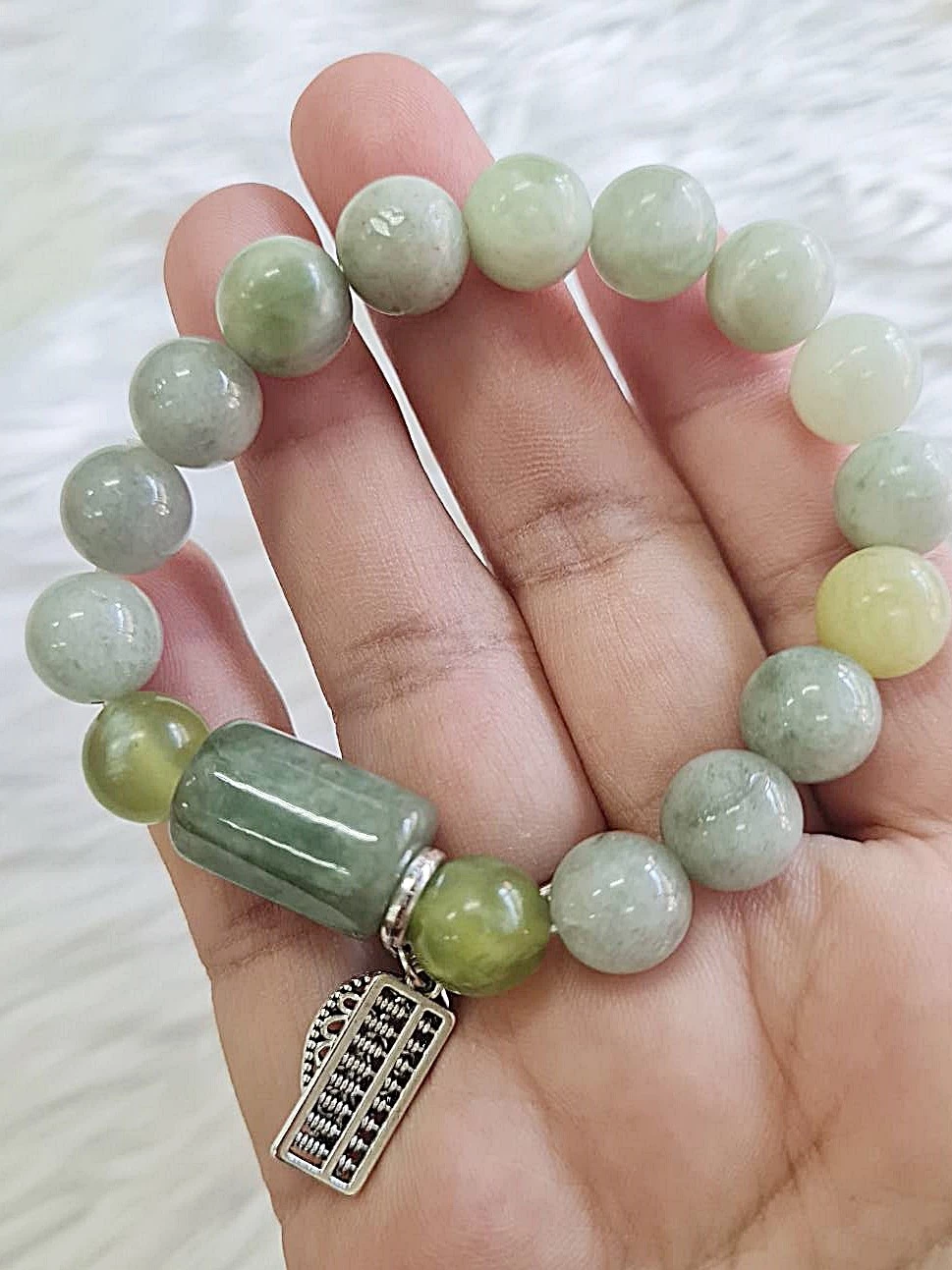 (013) กำไลหินหยกพม่า เซอร์เพนทีน ขนาด 10 มิล 270.- (โชคลาภ เงินทอง สติปัญญา ขับไล่พลังงานลบ) ขนาดข้อมือแจ้งระบุทางแชทได้เลยค่ะ