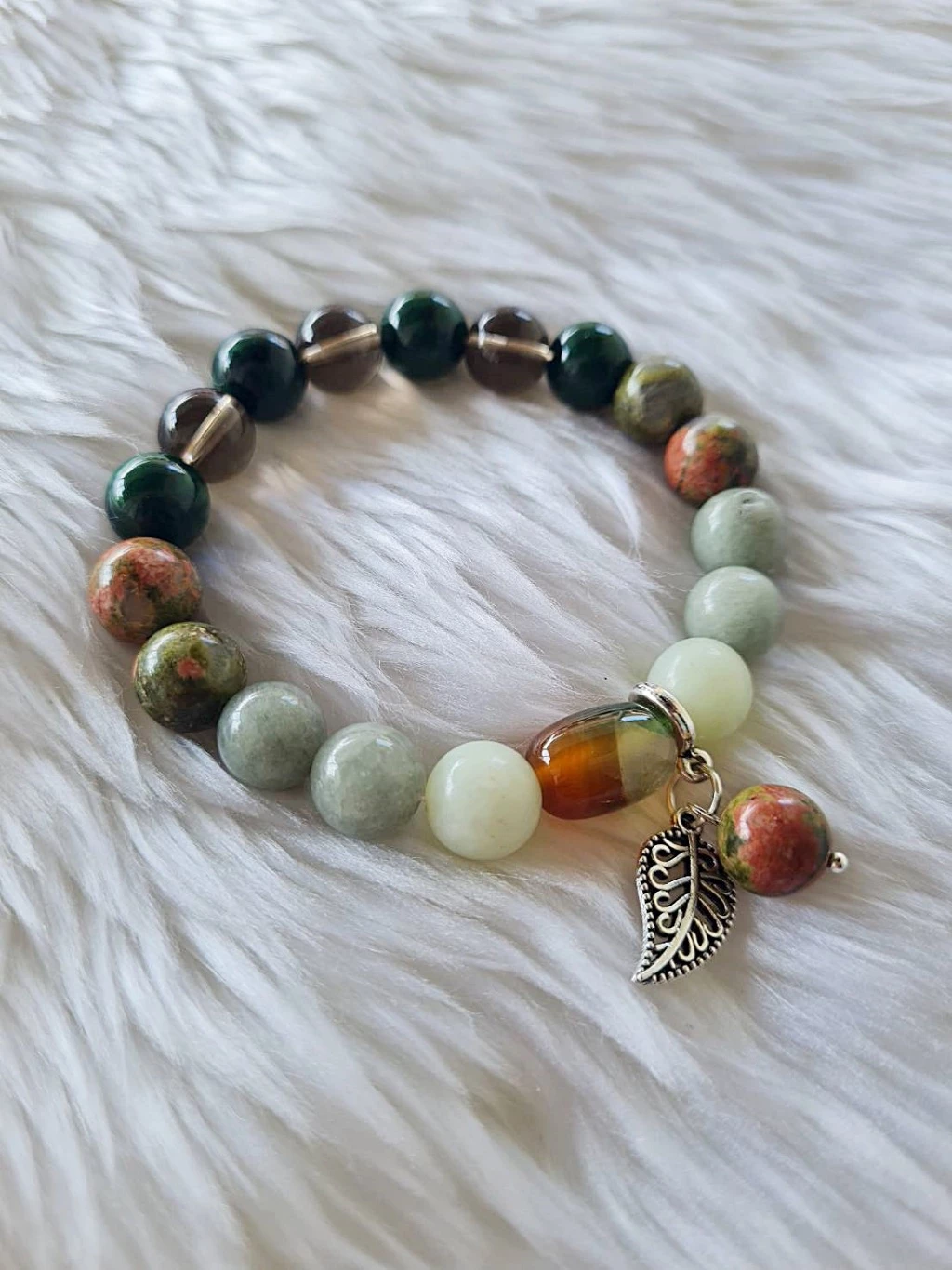 (007) กำไลหินประจำวันเกิด (วันพุธ กลางคืน) กำไลหินแท้ ขนาด 10 มิล เสริมทุกด้าน (ขนาดข้อมือ แจ้งระบุทางแชทได้เลยค่ะ)