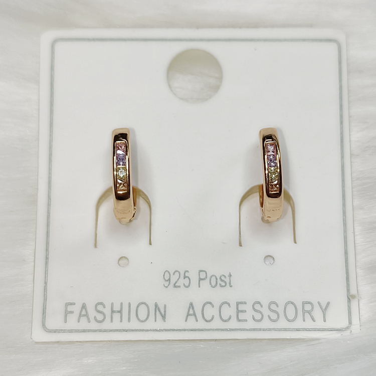 ต่างหูห่วง สีโรสโกลด์ ฝังเพชรหลากสี - aimhairpin จำหน่ายกิ๊บติดผมเกาหลีแท้ และเครื่องประดับ ยางรัดผม คาดผมแฟชั่น สร้อยคอ ต่างหู