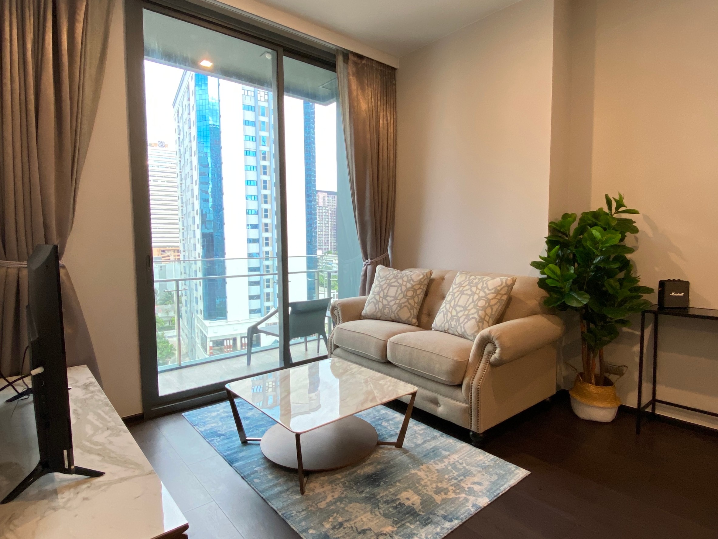 (Corner Room)For Rent | LAVIQ Sukhumvit 57 1 Bedrooms | 1 Bathrooms 45 sq.m. – Luxury Condo near BTS Thonglor