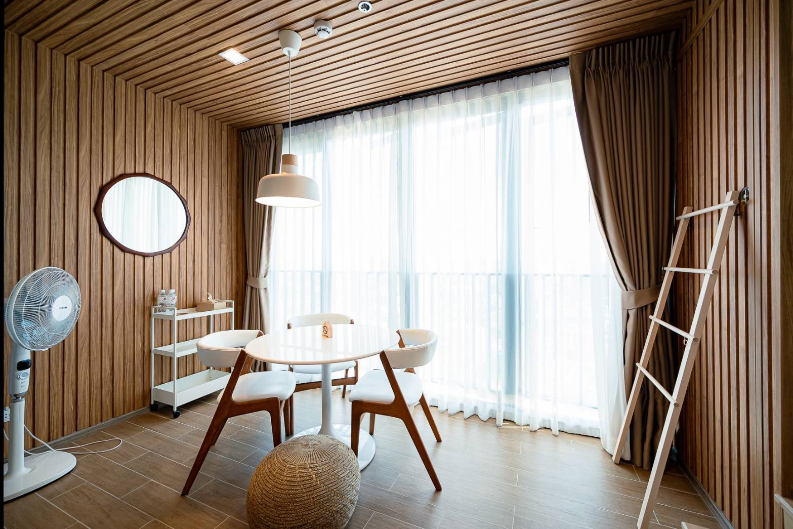 ขาย(For Sale) คอนโด : เดอะ ไลน์ พหลโยธิน อาคาร B (The Line Phahonyothin Park B) ประเภท : 2 ห้องนอน 2 ห้องน้ำ(ห้อง Duplex 2 ชั้น)