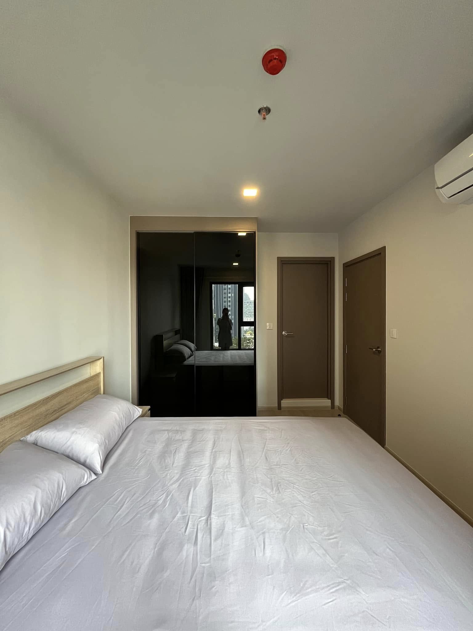 ให้เช่า (For Rent) คอนโด :(LIFE Phahonyothin-Lat Phrao )ไลฟ์ พหลโยธิน-ลาดพร้าว ประเภท : 1 ห้องนอน 1 ห้องน้ำ พื้นที่ : 35 ตรม.