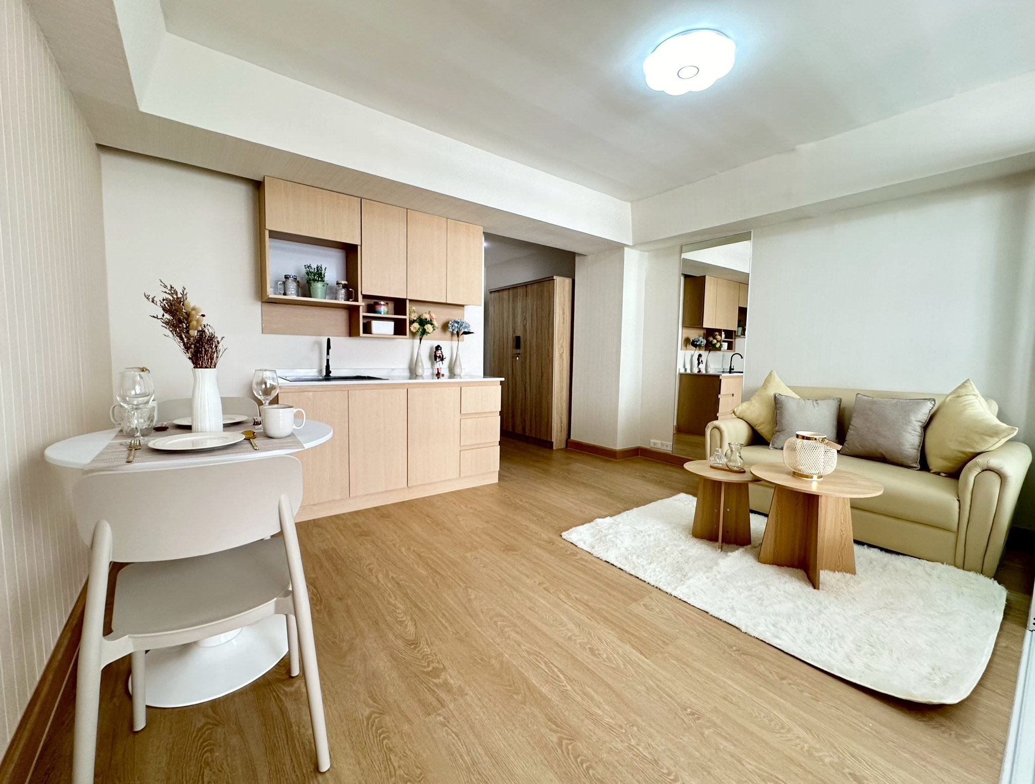 คอนโดบางนาเพลส ชั้น 6 อาคาร C (อีกห้อง) คอนโดรีโนเวทใหม่สไตล์Minimal แยกบางนา ขนาดใหญ่อยู่สบาย 37 ตร.ม. ใกล้BTS บางนา และอุดมสุข