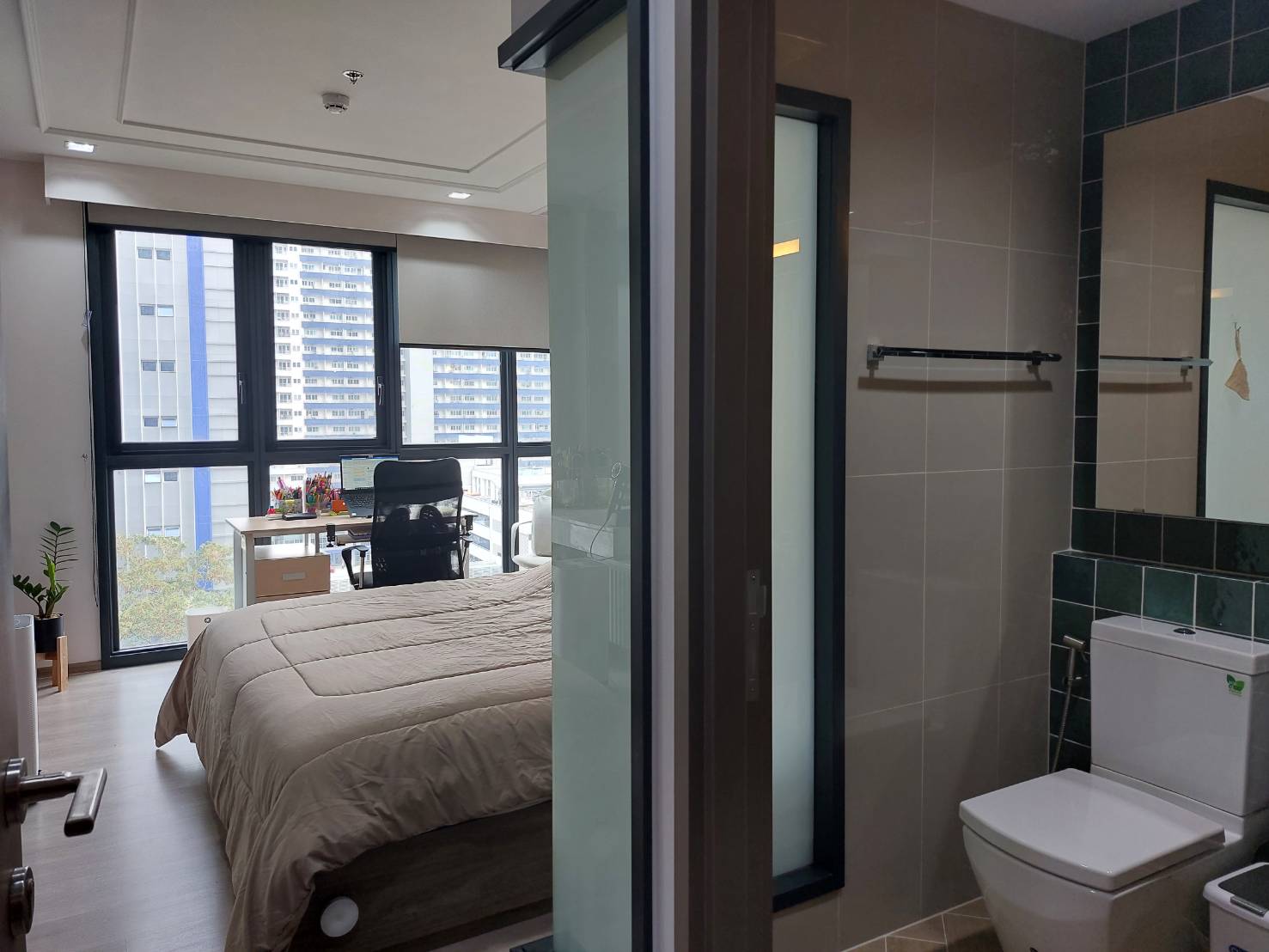 ขาย (For Sale) คอนโด : เดอะ ไลน์ พหลโยธิน อาคาร B (The Line Phahonyothin Park B) ประเภท : 2 ห้องนอน 2 ห้องน้ำ พื้นที่ : 65.27 ตรม.