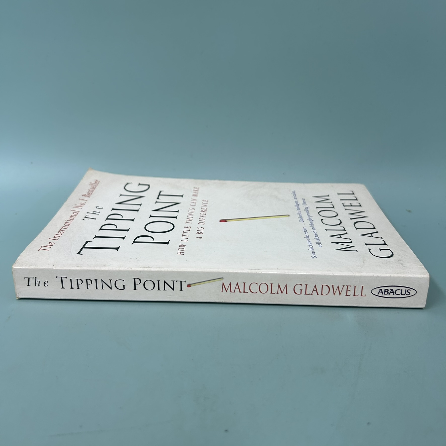 The Tipping Point: How Little Things Can Make a Big Difference / Pre-Owned / Malcolm Gladwell / Non Fiction