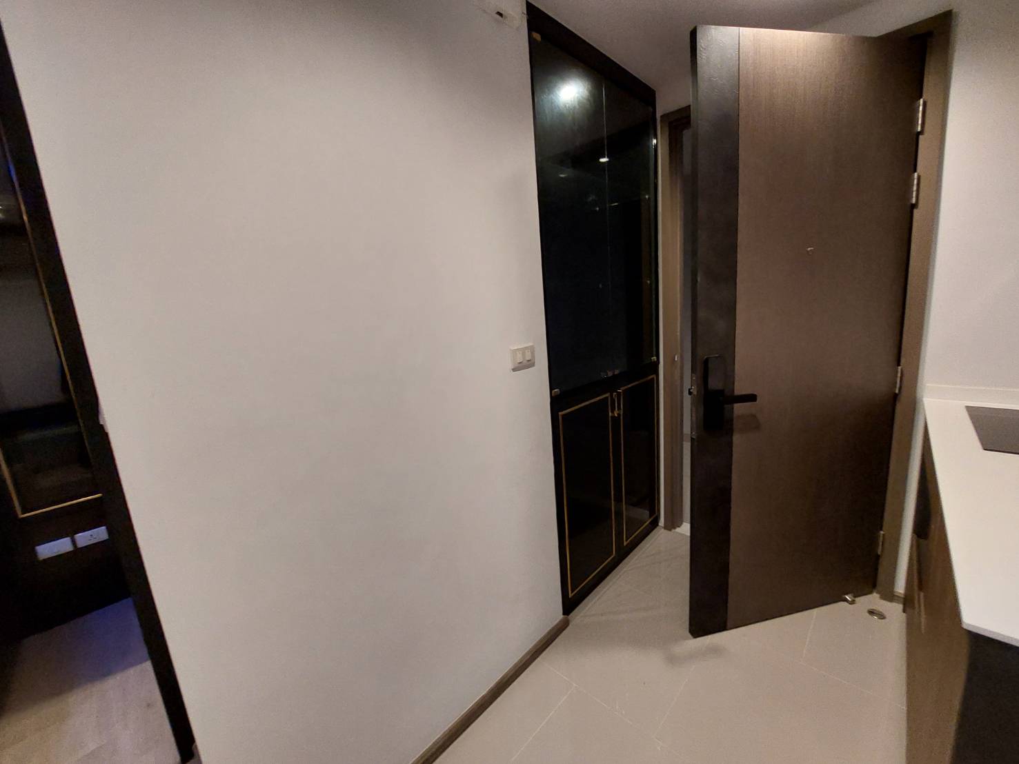 ขาย (For Sale) คอนโด : เดอะ ไลน์ พหลโยธิน อาคาร B (The Line Phahonyothin Park B) ประเภท : 1 ห้องนอน 1 ห้องน้ำ พื้นที่ : 33 ตรม.