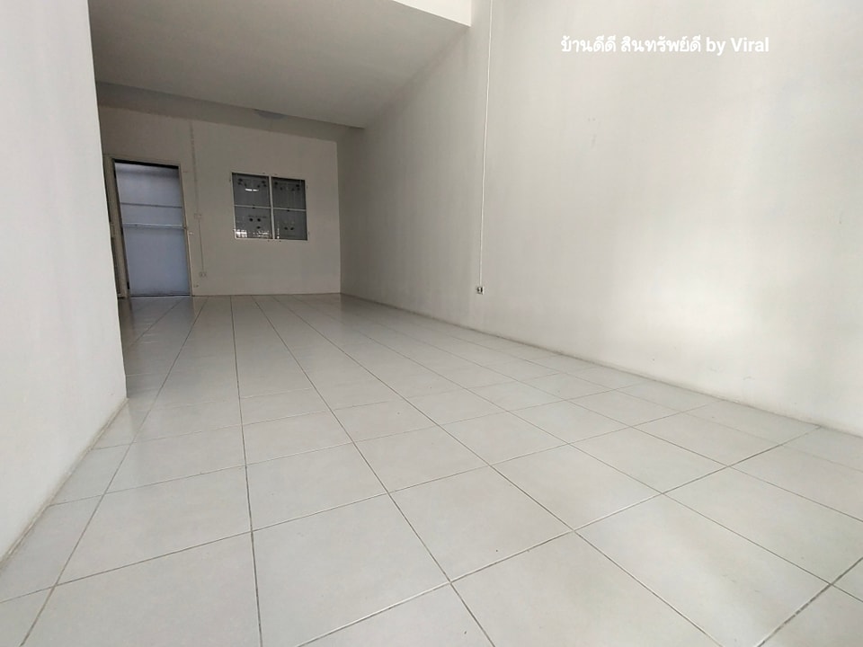 ทาวน์โฮม 2 ชั้น บ้านพร้อมอยู่ แปลงสวยต้นโครงการฯ รีโนเวทแล้ว บ้านพฤกษา 45 บางบัวทอง-ลาดปลาดุก โซนนนทบุรี