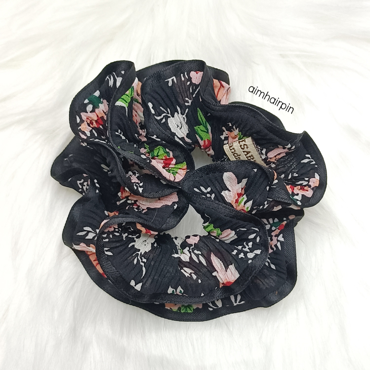 ยางรัดผมเอวัน A-One ลายดอกแต่งขอบริบบิ้น มีให้เลือก 21 ลาย - aimhairpin จำหน่ายกิ๊บติดผมเกาหลีแท้ และเครื่องประดับ ยางรัดผม คาดผมแฟชั่น สร้อยคอ ต่างหู