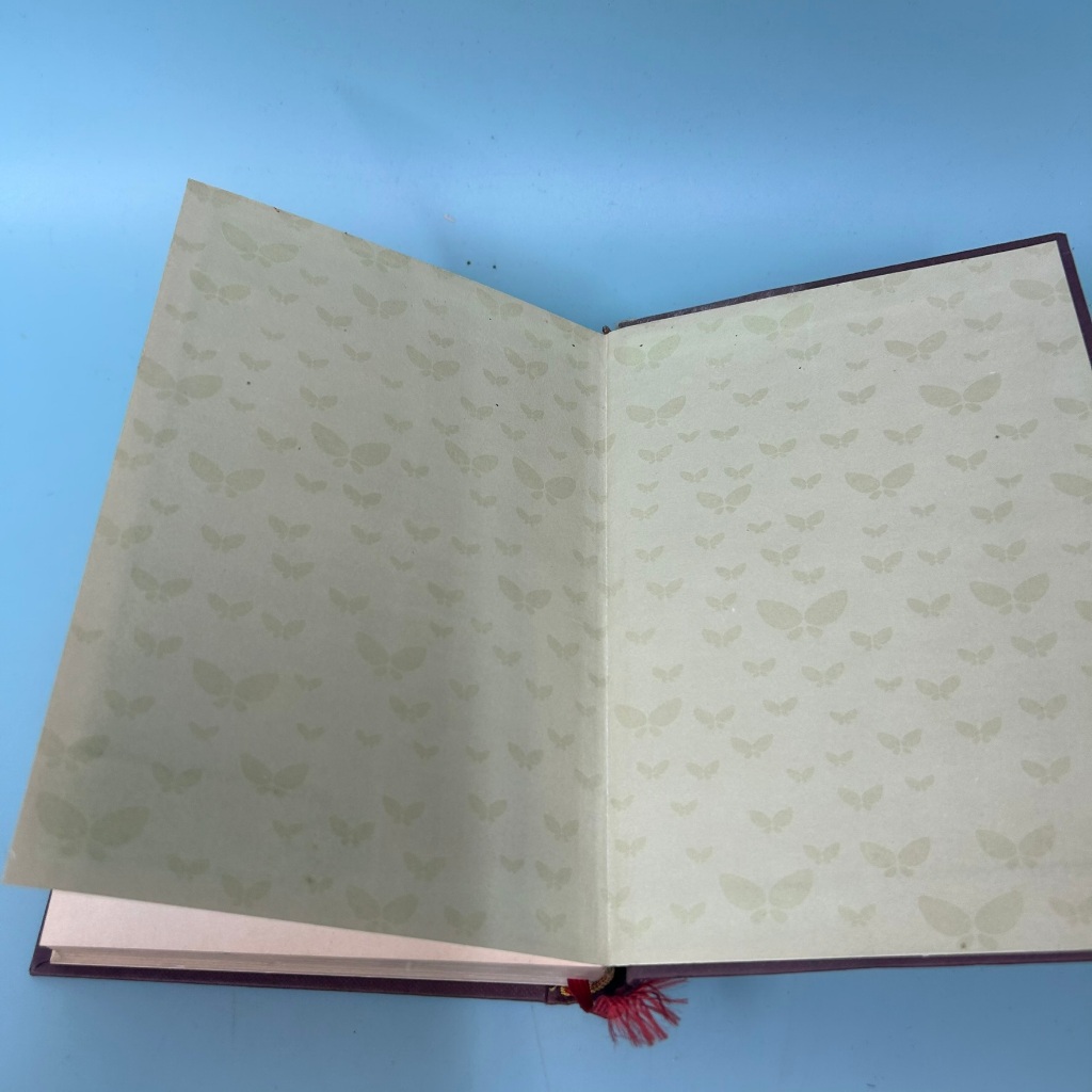 บันทึกลับของแอนน์ แฟร้งค์ / มือสอง / anne frank / สำนักพิมพ์ผีเสื้อ / เรื่องสั้น