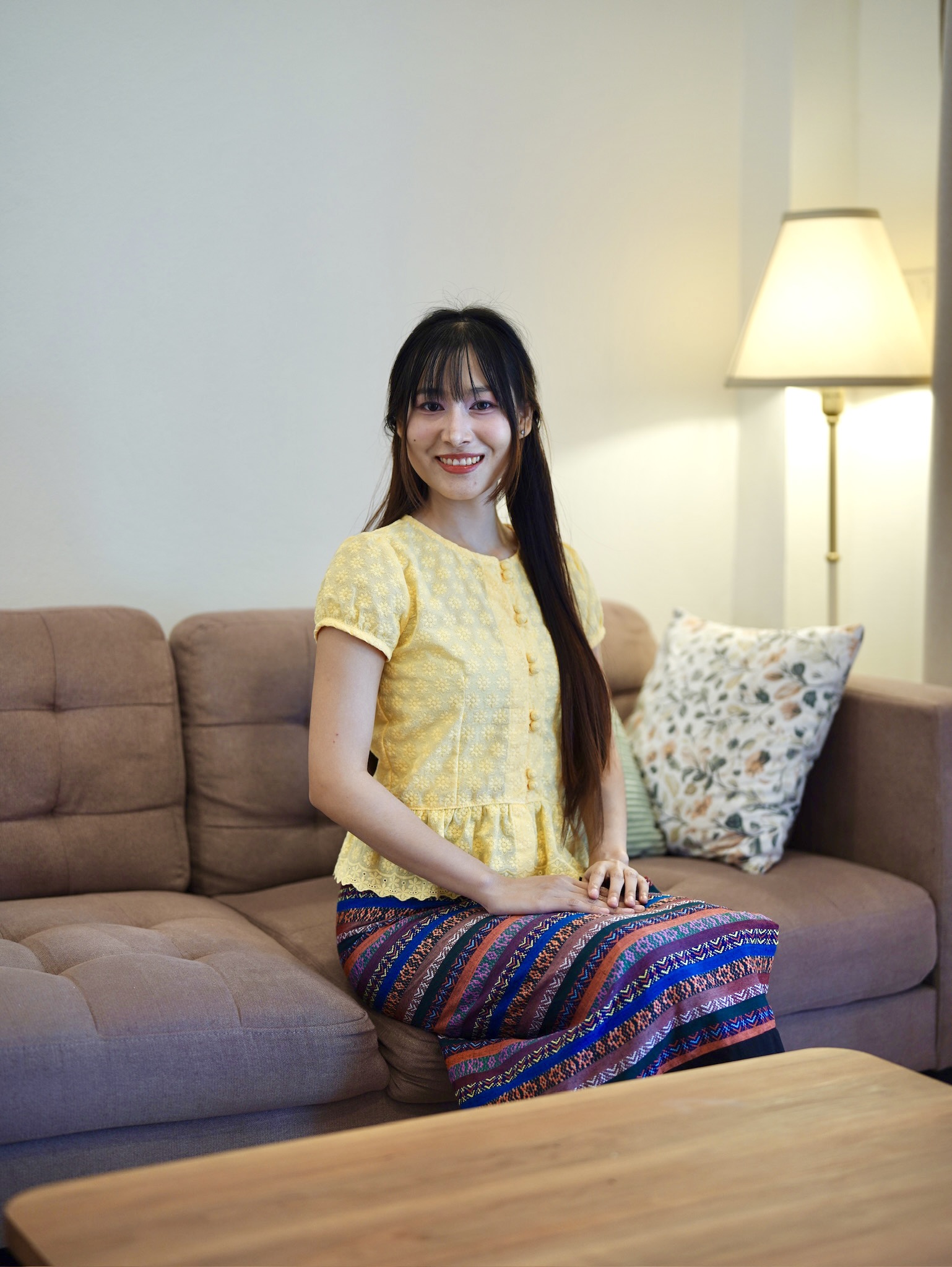 เสื้อภีรนีย์ สีใหม่ลายพิกุล สีชมพูอ่อน สีม่วงเผือก สีม่วงอ่อน และสีเหลือง งานสวยตรงปก ถ่ายรูปจากสินค้าจริง