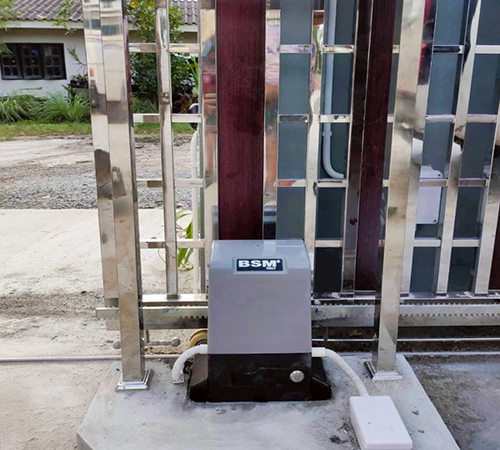 รับติดตั้งประตูรั้ว ประตูรีโมท ประตูม้วนรีโมท ครบวงจร จังหวัดปัตตานี