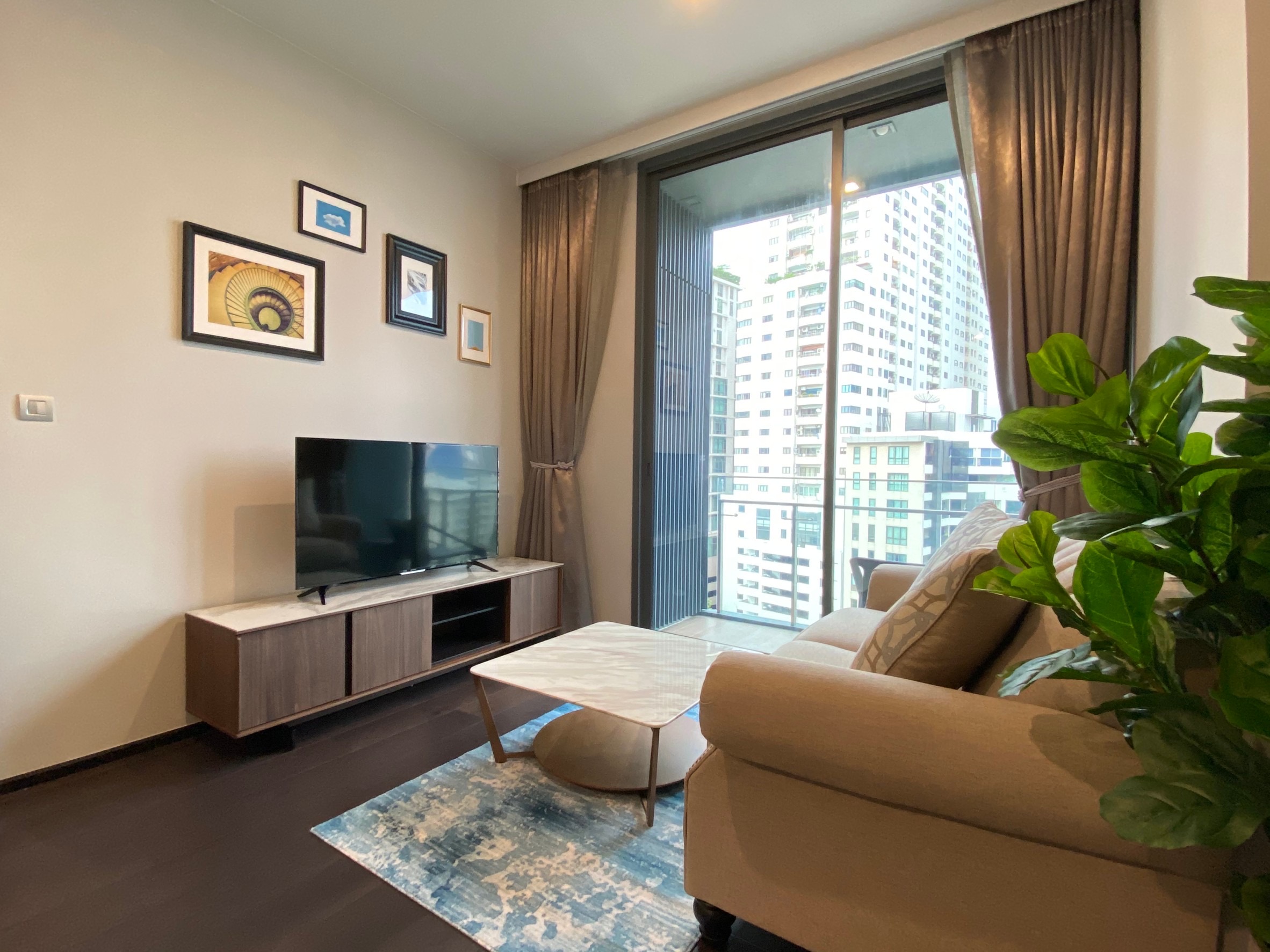 (Corner Room)For Rent | LAVIQ Sukhumvit 57 1 Bedrooms | 1 Bathrooms 45 sq.m. – Luxury Condo near BTS Thonglor