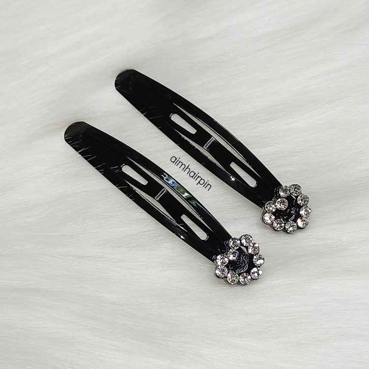กิ๊บแป๊ะสีดำ แต่งเพชร - aimhairpin จำหน่ายกิ๊บติดผมเกาหลีแท้ และเครื่องประดับ ยางรัดผม คาดผมแฟชั่น สร้อยคอ ต่างหู