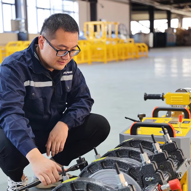 เครื่องเชื่อมท่อ Welping รุ่น WP250A ไฮดรอลิค ขนาดท่อที่เชื่อม 63mm-250mm