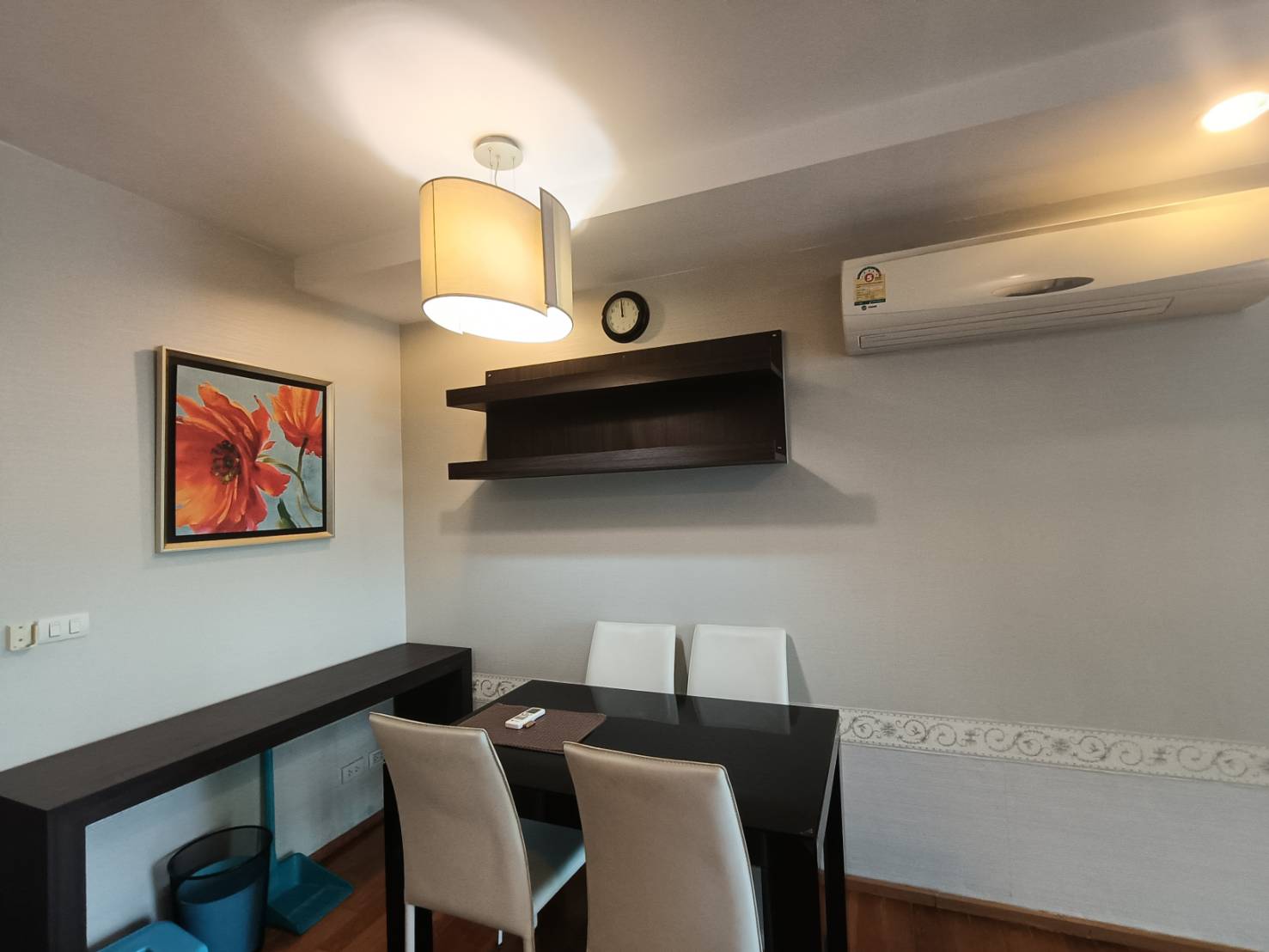 ให้เช่า (For Rent) คอนโด : เดอะ ไลน์ พหลโยธิน อาคาร A (Abstracts)ประเภท : 2 ห้องนอน 1ห้องน้ำ พื้นที่ :57 ตรม.