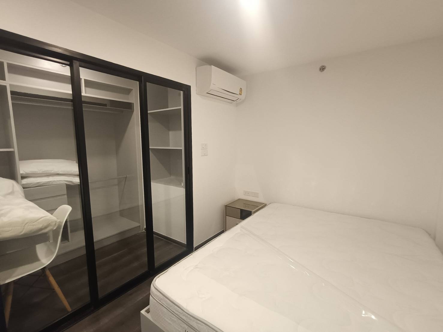 ให้เช่า (For Rent) คอนโด :(Knightsbridge Space Ratchayothin)ไนท์บริดจ์ สเปซ รัชโยธิน 1 ห้องนอน 1 ห้องน้ำ ( Duplex)