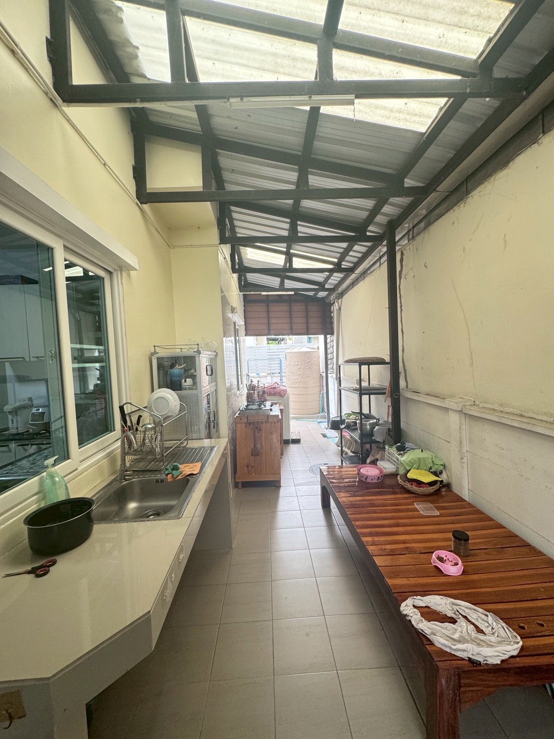 ขายบ้านเดี่ยว 2 ชั้น (หลังมุม) หมู่บ้านคุณาลัยพราว Kunalai Proud Baan Kluay-Sai Noi ทำเลดี เดินทางสะดวก บรรยากาศร่มรื่น เหมาะสำหรับอยู่อาศัย 📐 เนื้อที่ 57.06 ตร.ว. 🛏 4 ห้องนอน+1ห้องชั้นลอย 🛁 3 ห้องน้ำ