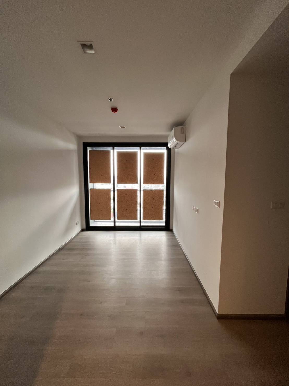 ขาย (For Sale) คอนโด : เดอะ ไลน์ พหลโยธิน อาคาร B (The Line Phahonyothin Park B) ประเภท : 1 ห้องนอน 1 ห้องน้ำ พื้นที่ : 36.75 ตรม.