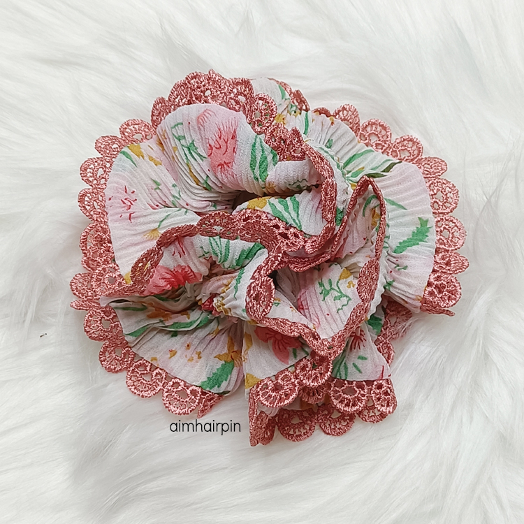 ยางรัดผมเอวัน แต่งขอบลูกไม้ A-One มีให้เลือก 22 ลาย - aimhairpin จำหน่ายกิ๊บติดผมเกาหลีแท้ และเครื่องประดับ ยางรัดผม คาดผมแฟชั่น สร้อยคอ ต่างหู