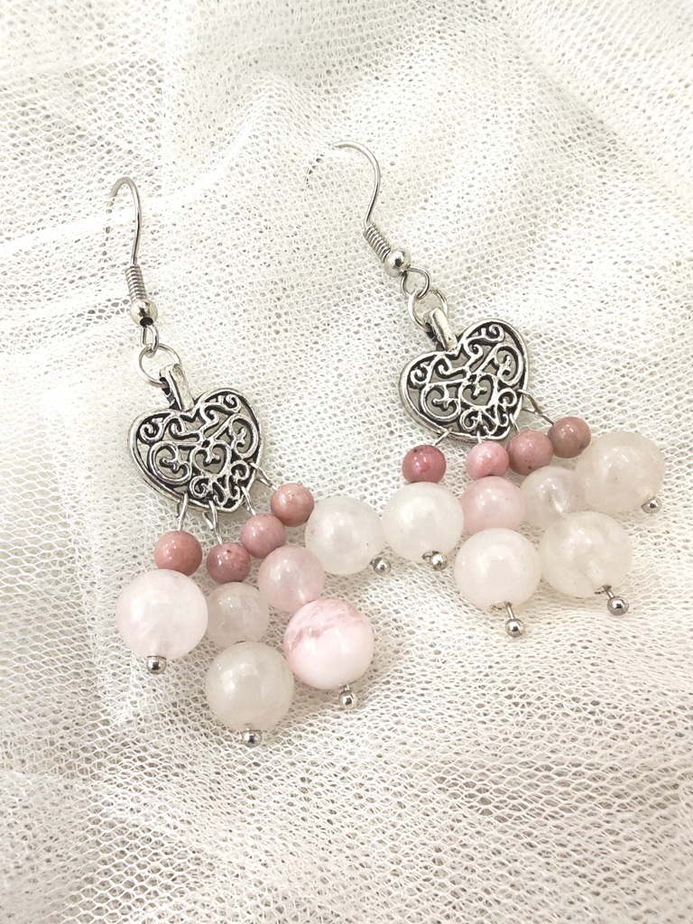 (023) ต่างหูหินแท้ โรสควอตซ์มาดากัสการ์ โรโดไนต์ ก้านเงินแท้ 925 ทรงระย้า ความยาว 5.5 ซ.ม.