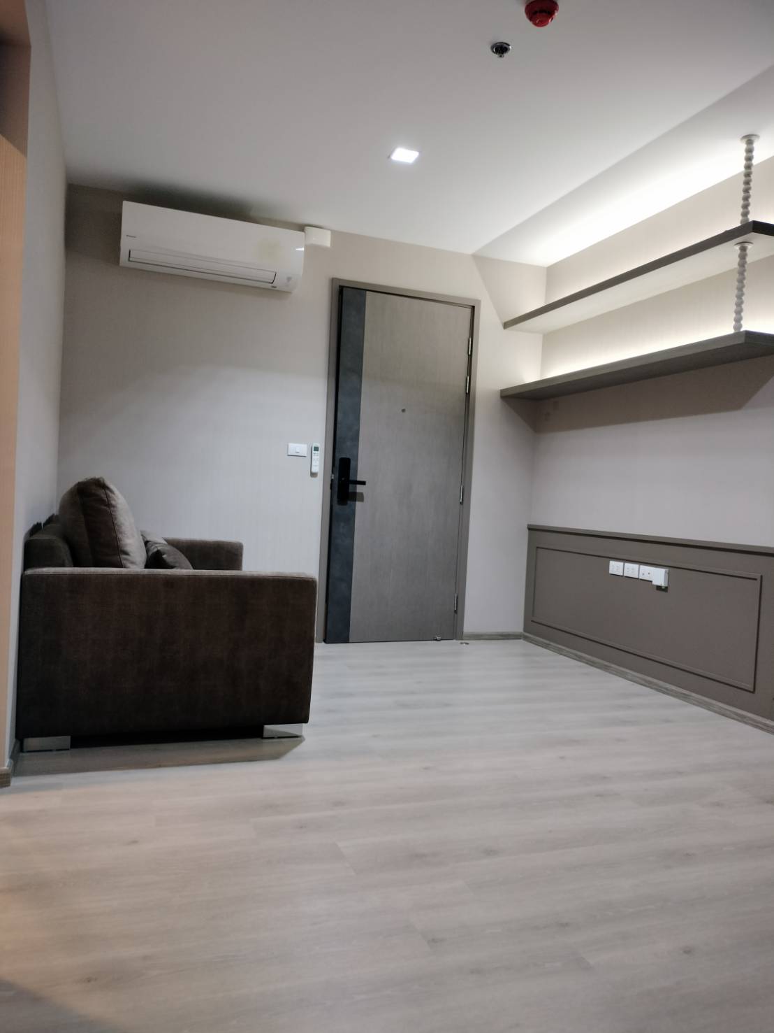 ขาย (For Sale) คอนโด : เดอะ ไลน์ พหลโยธิน อาคาร B (The Line Phahonyothin Park B) ประเภท : 1 ห้องนอน 1 ห้องน้ำ พื้นที่ : 40 ตรม.