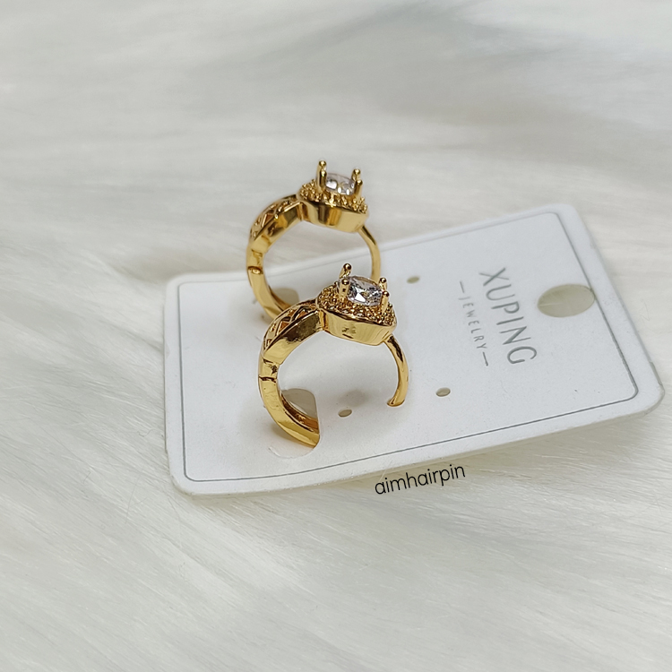 ต่างหูห่วงสีทอง ฝังเพชร size 12 mm - aimhairpin จำหน่ายกิ๊บติดผมเกาหลีแท้ และเครื่องประดับ ยางรัดผม คาดผมแฟชั่น สร้อยคอ ต่างหู