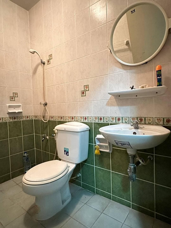 ขายทาวน์โฮม 3 ชั้น หมู่บ้านเกตุนุติ เชอมิเน่ (Ketnutchermine) ซอย.ลาดพร้าว 87 (ด้านหลังห้าง CDC)