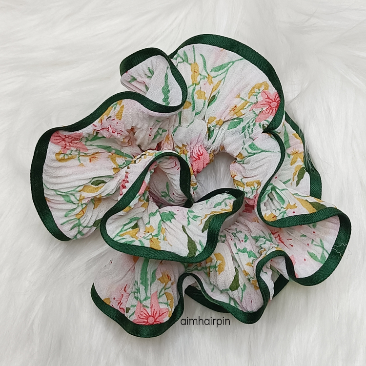 ยางรัดผมเอวัน A-One ลายดอกแต่งขอบริบบิ้น มีให้เลือก 21 ลาย - aimhairpin จำหน่ายกิ๊บติดผมเกาหลีแท้ และเครื่องประดับ ยางรัดผม คาดผมแฟชั่น สร้อยคอ ต่างหู