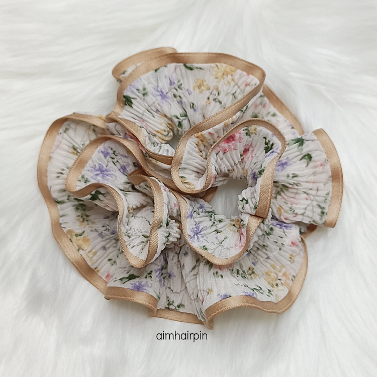 ยางรัดผมเอวัน A-One ลายดอกแต่งขอบริบบิ้น มีให้เลือก 21 ลาย - aimhairpin จำหน่ายกิ๊บติดผมเกาหลีแท้ และเครื่องประดับ ยางรัดผม คาดผมแฟชั่น สร้อยคอ ต่างหู