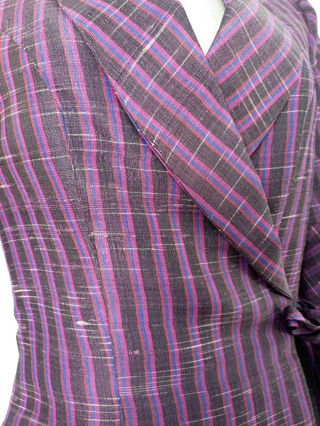 เสื้อสตรี แขนยาว ไหมเปลือกลายหมี่ ไซส์38 สีม่วง รหัส WD-38-0320684