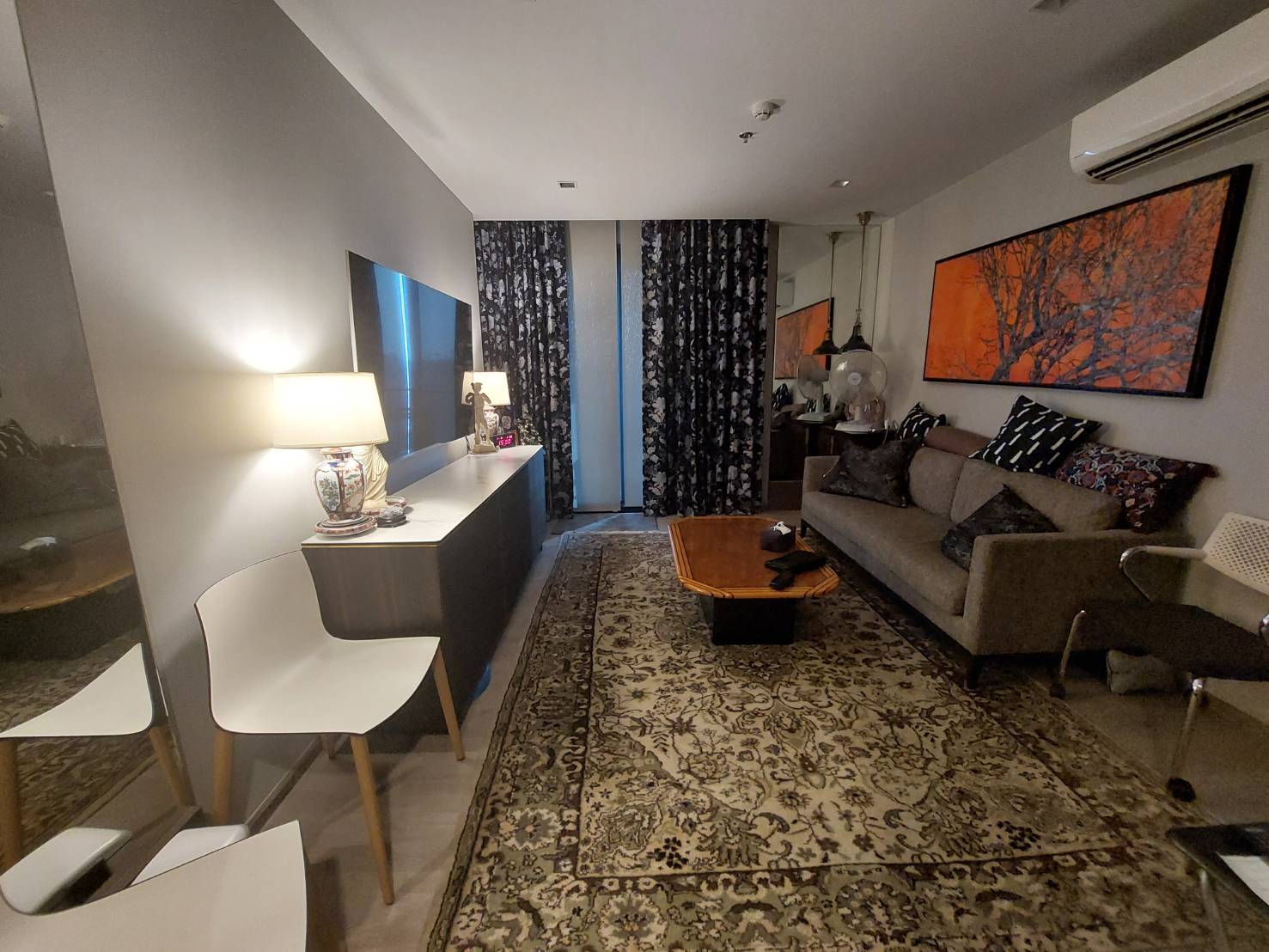 ขาย (For Sale) คอนโด : เดอะ ไลน์ พหลโยธิน อาคาร B (The Line Phahonyothin Park B) ประเภท : 2 ห้องนอน 2 ห้องน้ำ พื้นที่ : 62 ตรม.