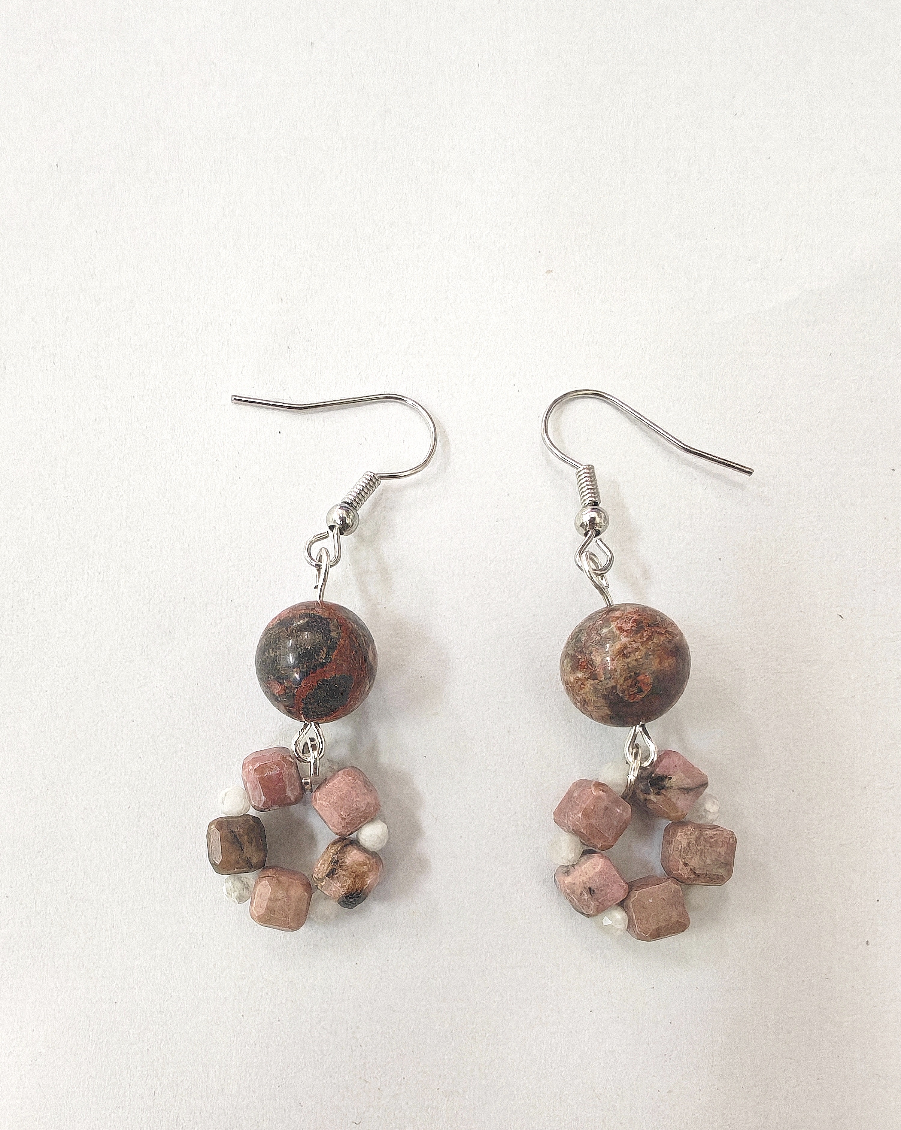 (021) ต่างหูหินโรโดไนต์ ลีโอพาร์ดแจสเปอร์ ก้านเงินแท้ 925