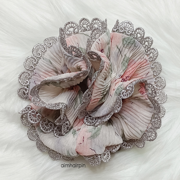 ยางรัดผมเอวัน แต่งขอบลูกไม้ A-One มีให้เลือก 22 ลาย - aimhairpin จำหน่ายกิ๊บติดผมเกาหลีแท้ และเครื่องประดับ ยางรัดผม คาดผมแฟชั่น สร้อยคอ ต่างหู