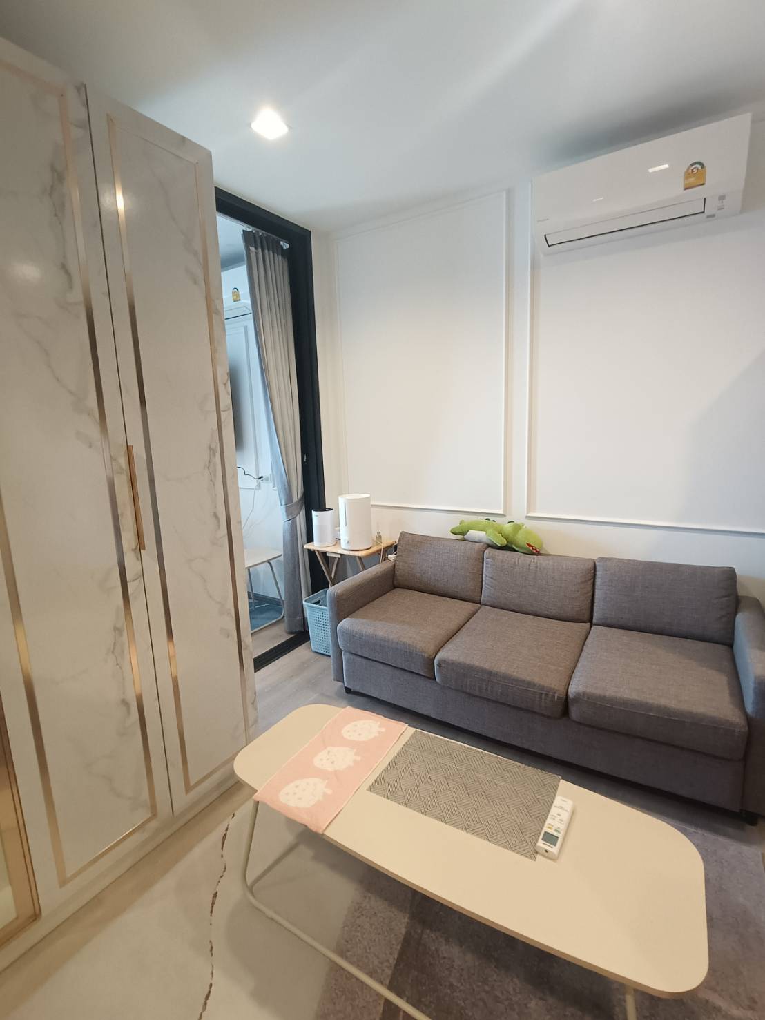 ให้เช่า (For Rent) คอนโด : เดอะ ไลน์ พหลโยธิน อาคาร B ประเภท : 1 ห้องนอน 1ห้องน้ำ พื้นที่ :32.5 ตรม.