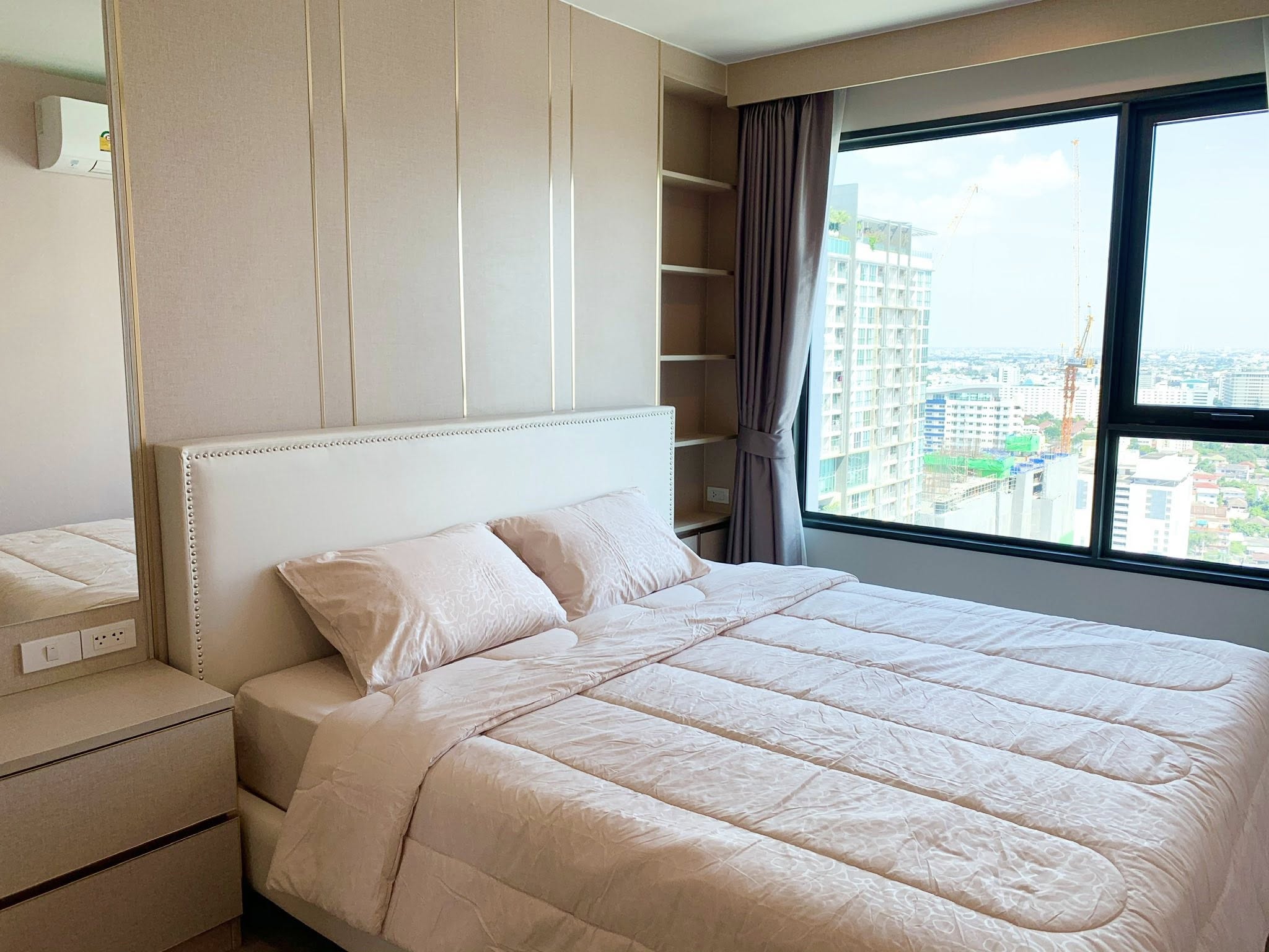 ให้เช่า (For Rent) คอนโด :(Life Ladprao ฺBuilding B )ไลฟ์ ลาดพร้าว อาคาร B ประเภท : 1 ห้องนอน 1 ห้องน้ำ พื้นที่ : 35 ตรม.