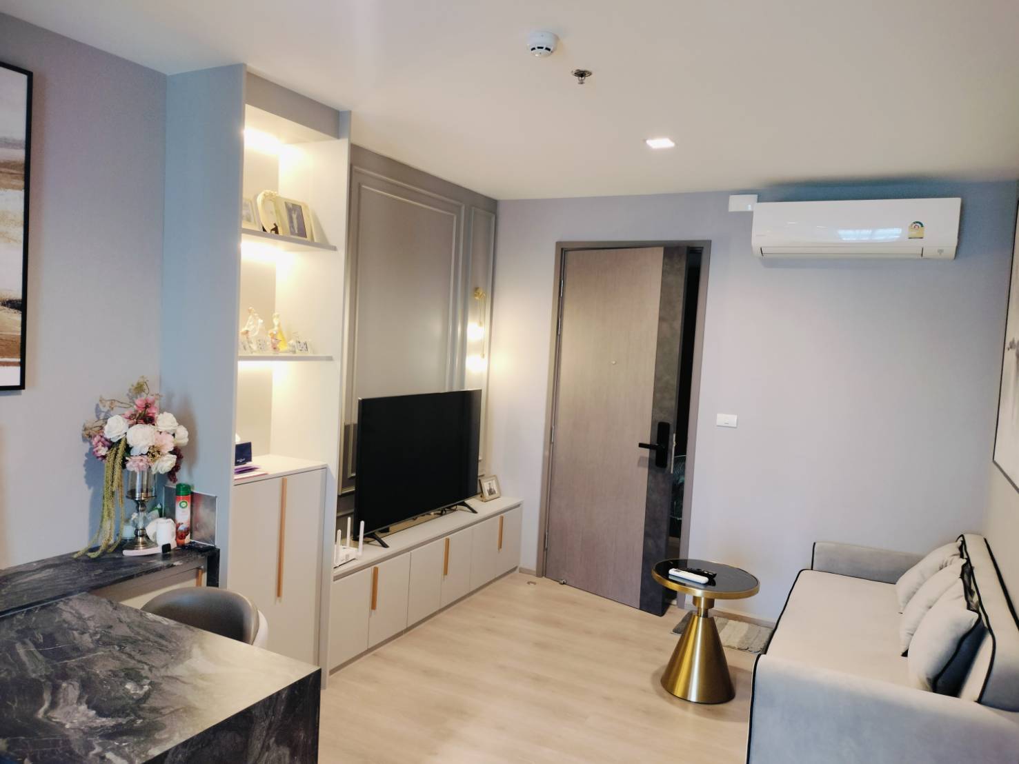 ขาย (For Sale) คอนโด : เดอะ ไลน์ พหลโยธิน อาคาร B (The Line Phahonyothin Park B) ประเภท : 1 ห้องนอน 1 ห้องน้ำ พื้นที่ : 41ตรม.