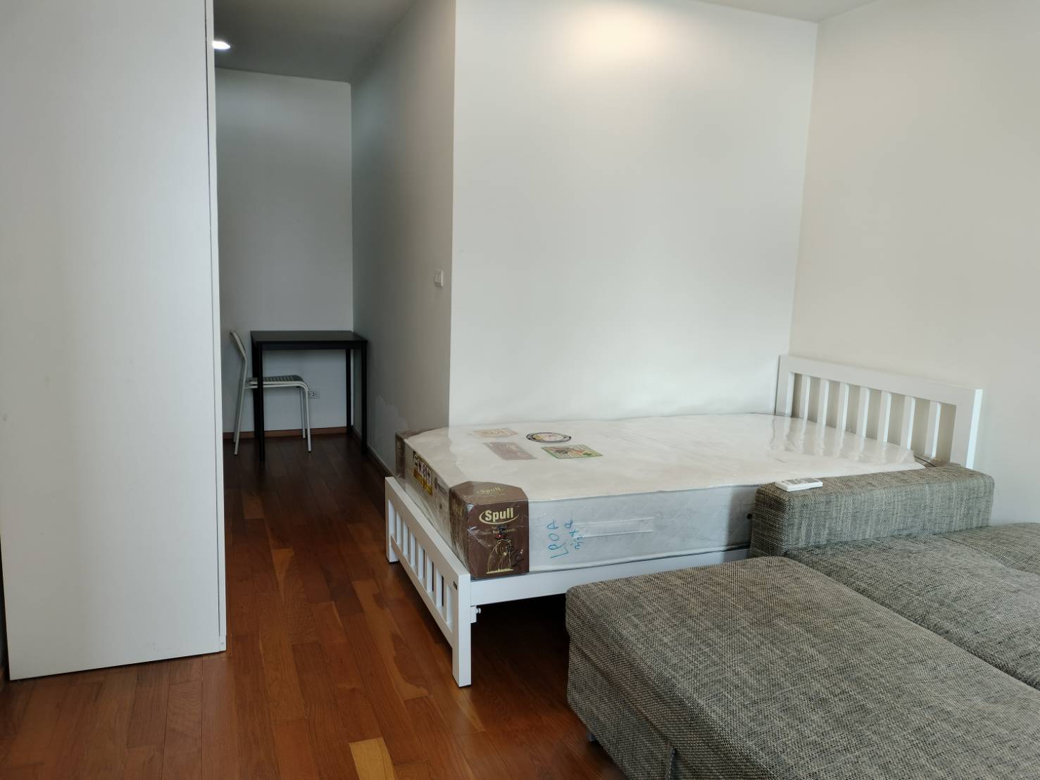 ขาย (For Sale) คอนโด : เดอะ ไลน์ พหลโยธิน อาคาร A (Abstracts) ประเภท : Studio 1 ห้องน้ำ พื้นที่ : 25 ตรม.