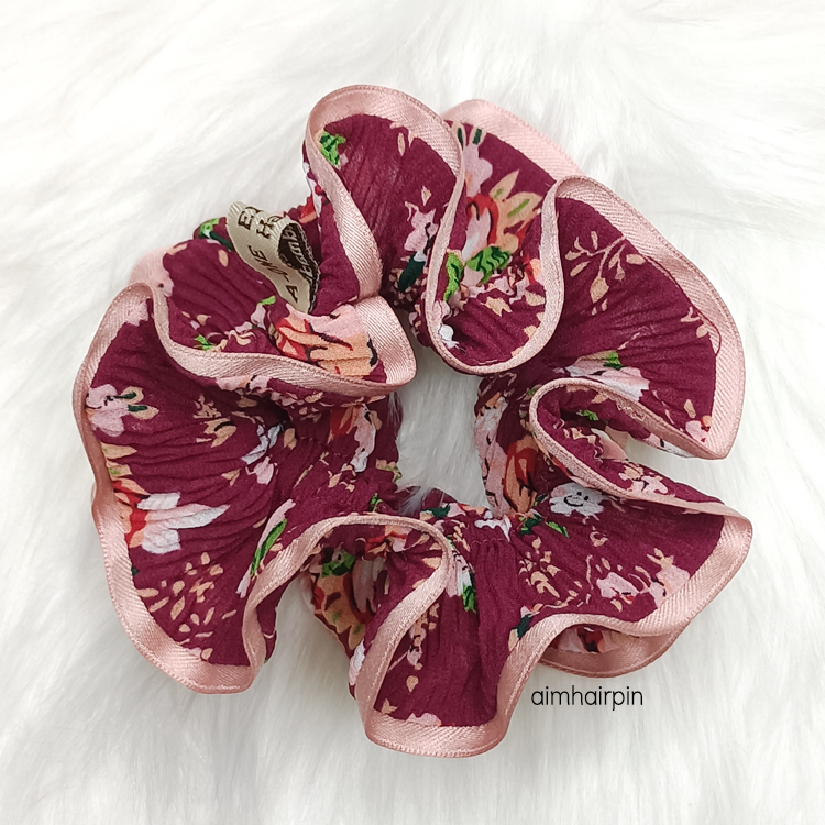 ยางรัดผมเอวัน A-One ลายดอกแต่งขอบริบบิ้น มีให้เลือก 21 ลาย - aimhairpin จำหน่ายกิ๊บติดผมเกาหลีแท้ และเครื่องประดับ ยางรัดผม คาดผมแฟชั่น สร้อยคอ ต่างหู