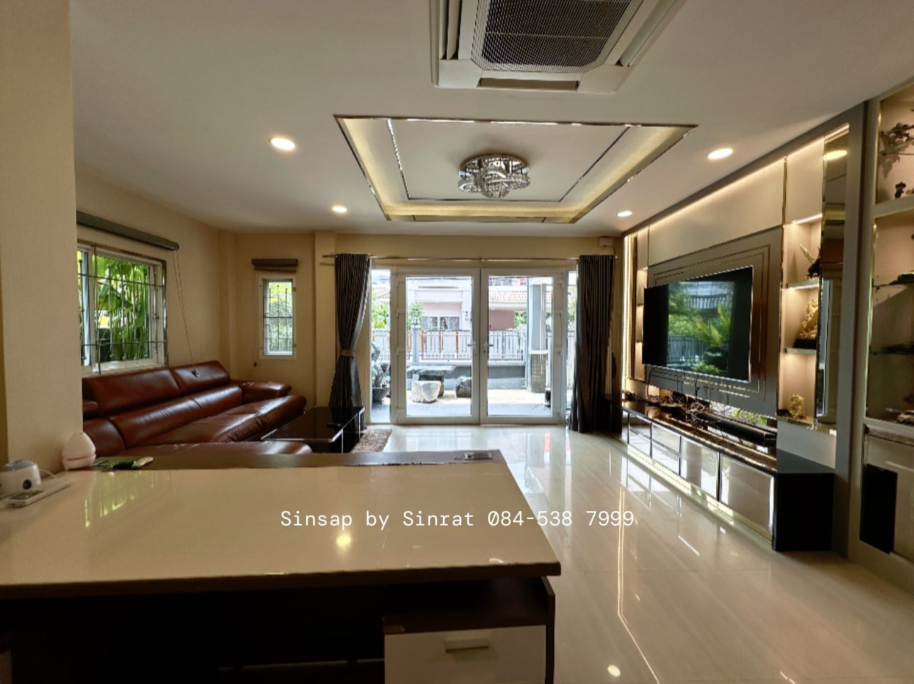 ขายบ้านเดี่ยว 2 ชั้น หมู่บ้านนารีสา ซอย.เสรีไทย 29 เนื้อที่ 56 ตารางวา