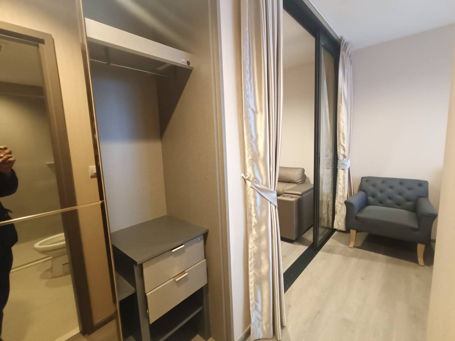 ให้เช่า (For Rent) คอนโด : เดอะ ไลน์ พหลโยธิน อาคาร B ประเภท : 1 ห้องนอน 1ห้องน้ำ พื้นที่ :38 ตรม.