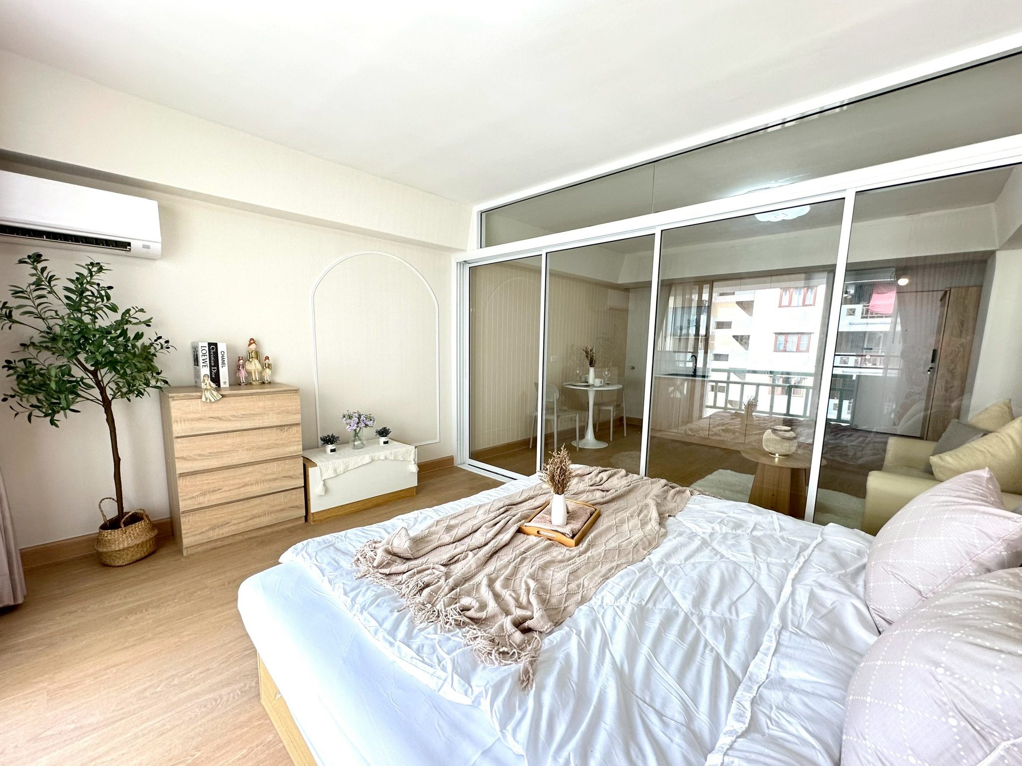 คอนโดบางนาเพลส ชั้น 6 อาคาร C (อีกห้อง) คอนโดรีโนเวทใหม่สไตล์Minimal แยกบางนา ขนาดใหญ่อยู่สบาย 37 ตร.ม. ใกล้BTS บางนา และอุดมสุข