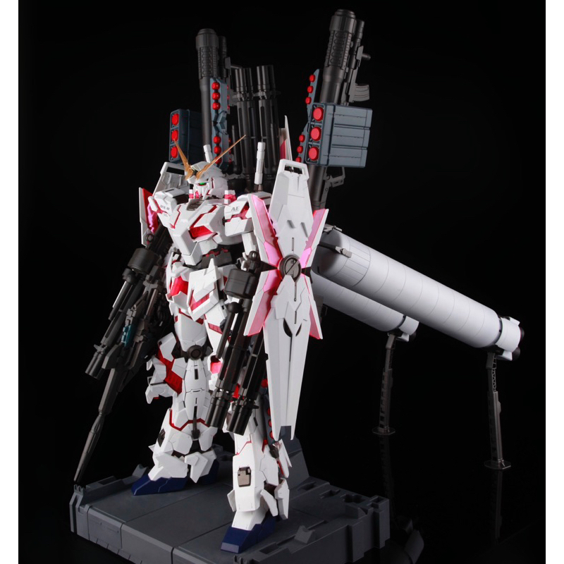 PG PREMIUM BANDAI Full Armor Unit for RX-0 Unicorn Gundam