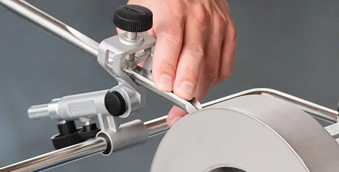 Sharpening with Diamond Grinding Wheels