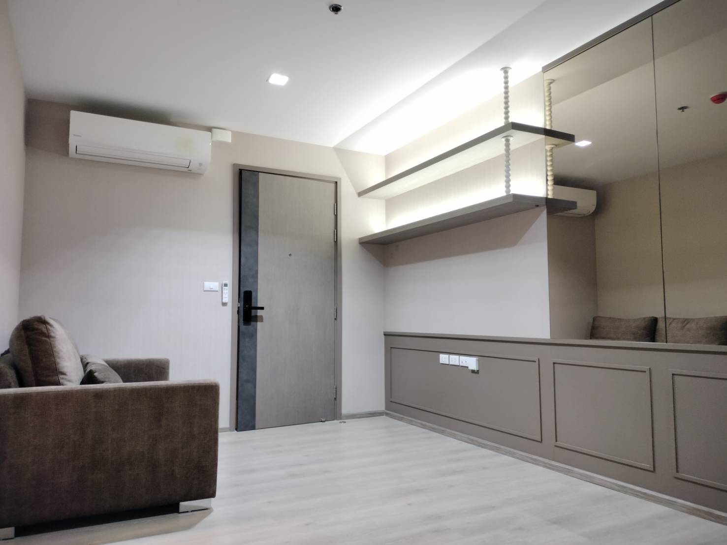 ขาย (For Sale) คอนโด : เดอะ ไลน์ พหลโยธิน อาคาร B (The Line Phahonyothin Park B) ประเภท : 1 ห้องนอน 1 ห้องน้ำ พื้นที่ : 40 ตรม.