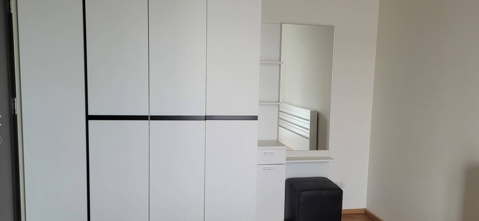 ขาย (For Sale) คอนโด : เดอะ ไลน์ พหลโยธิน อาคาร A (Abstracts) ประเภท : 1 ห้องนอน 1 ห้องน้ำ พื้นที่ : 45ตรม.