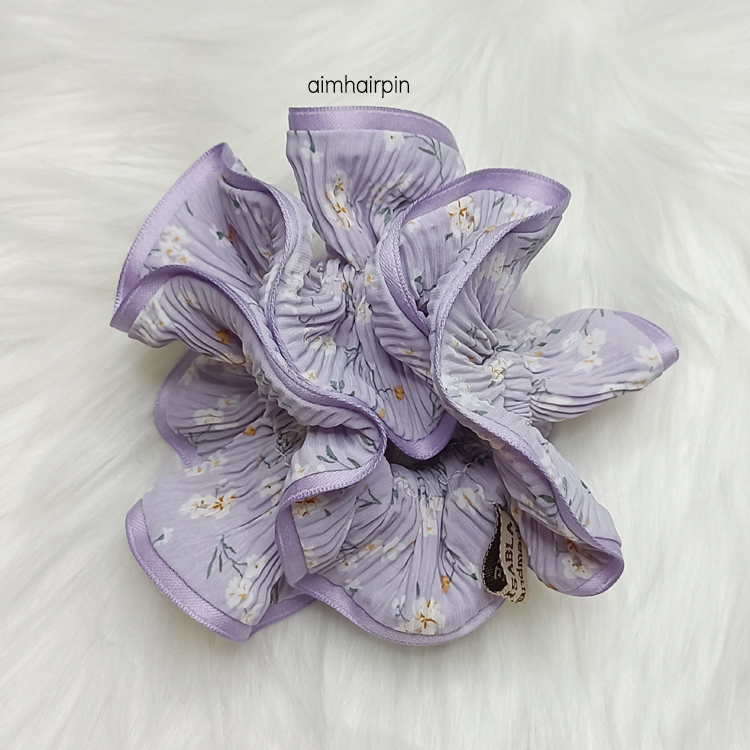 ยางรัดผมเอวัน A-One ลายดอกแต่งขอบริบบิ้น มีให้เลือก 21 ลาย - aimhairpin จำหน่ายกิ๊บติดผมเกาหลีแท้ และเครื่องประดับ ยางรัดผม คาดผมแฟชั่น สร้อยคอ ต่างหู