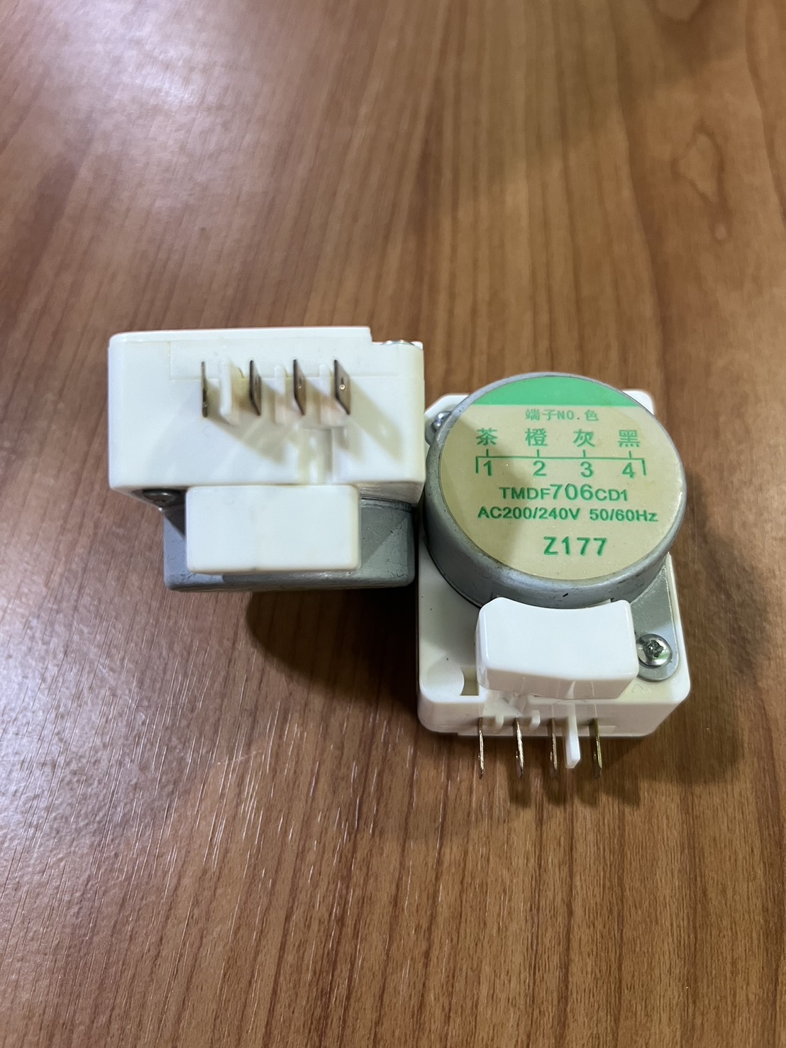 ไทเมอร์ตู้เย็น เบอร์ TMDF706CD1 AC200/240V 50/60HZ