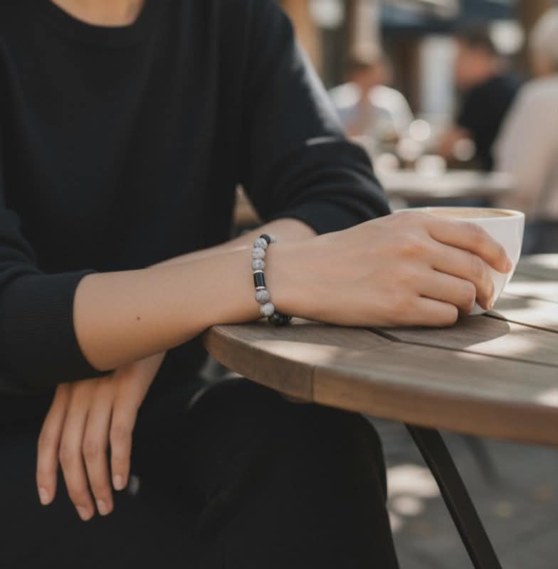 (025) กำไลไลหินซิลเวอร์เลซ & แบล็คอาเกต (ปกป้องคุ้มครอง เสริมสมดุล จิตใจสงบ ลดความเครียด) หินขนาด 10 มิล ขนาดข้อมือระบุทางแชทได้เลยค่ะ