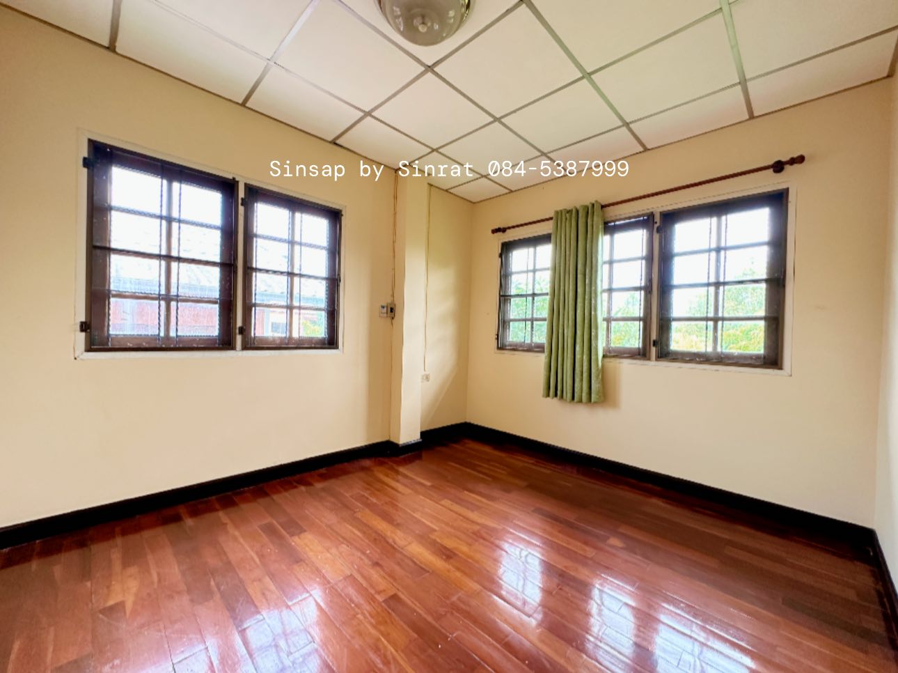 ขายบ้านเดี่ยว 2 ชั้น ใกล้บริษัทเวิร์คพอยท์ ซอย. เวิร์คพอยท์ รังสิต เนื้อที่ 200 ตร.ว.